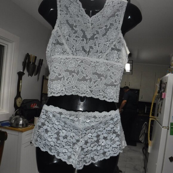 Hanky Panke Surpluce bralette and untmatched white panties size Large - Picture 2 of 9